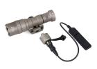 T HM M300B Rail Tactical Light ( DE )